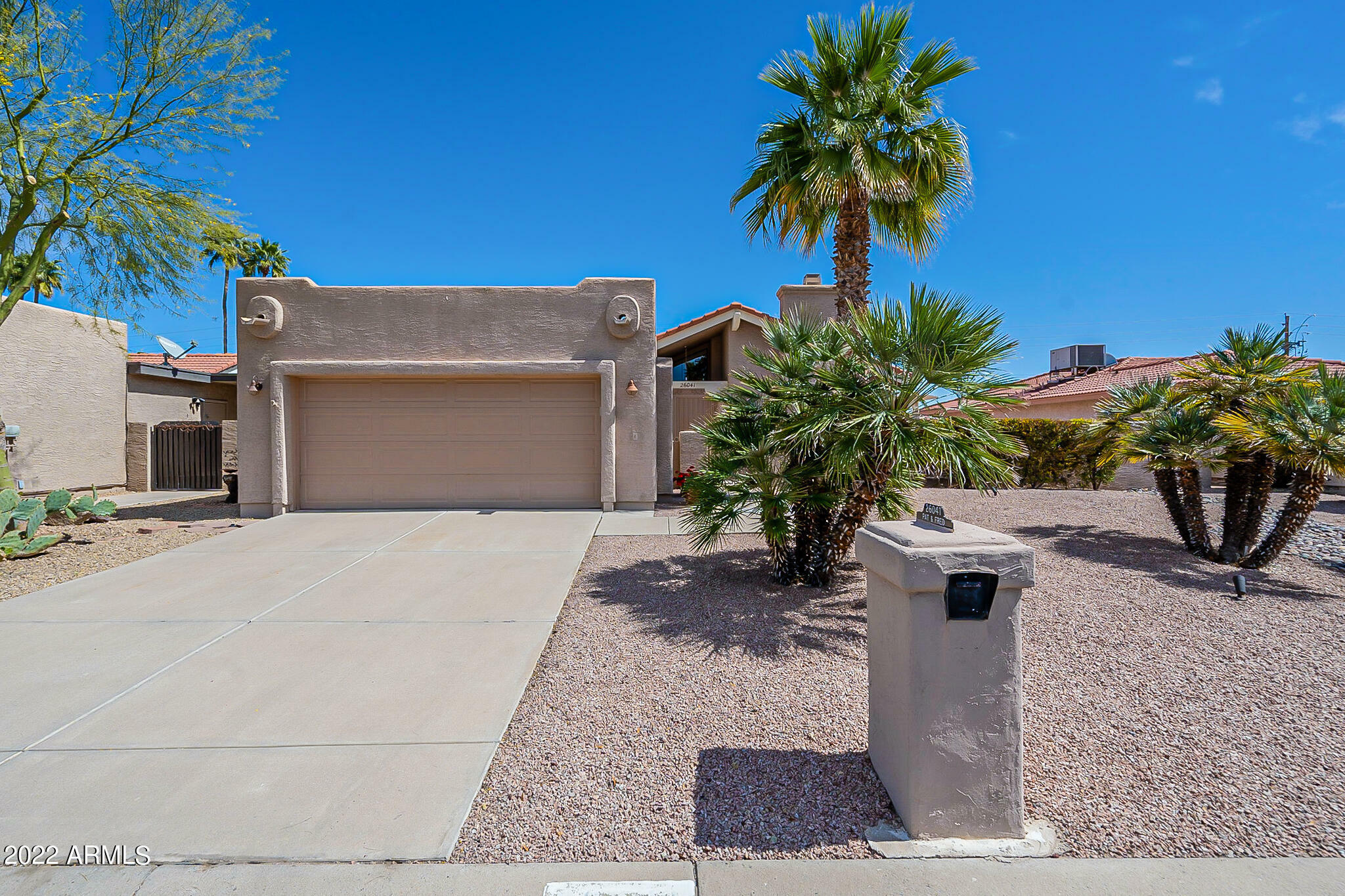 Property Photo:  26041 S Saddletree Drive  AZ 85248 