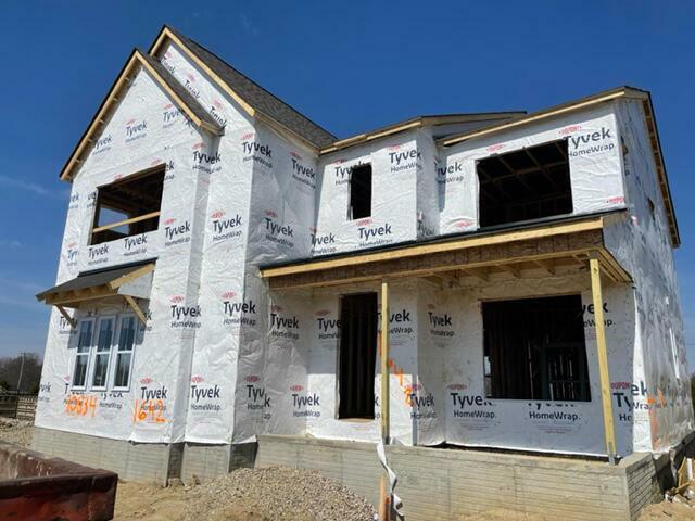 Property Photo: 10834 Bellflower Drive OH 43064