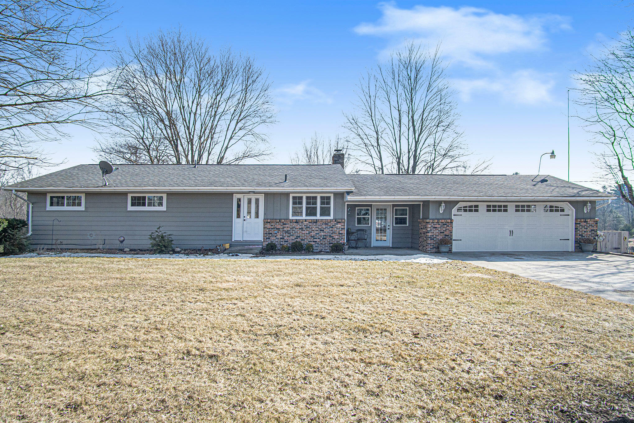 Property Photo:  8830 Holton Road  MI 49425 