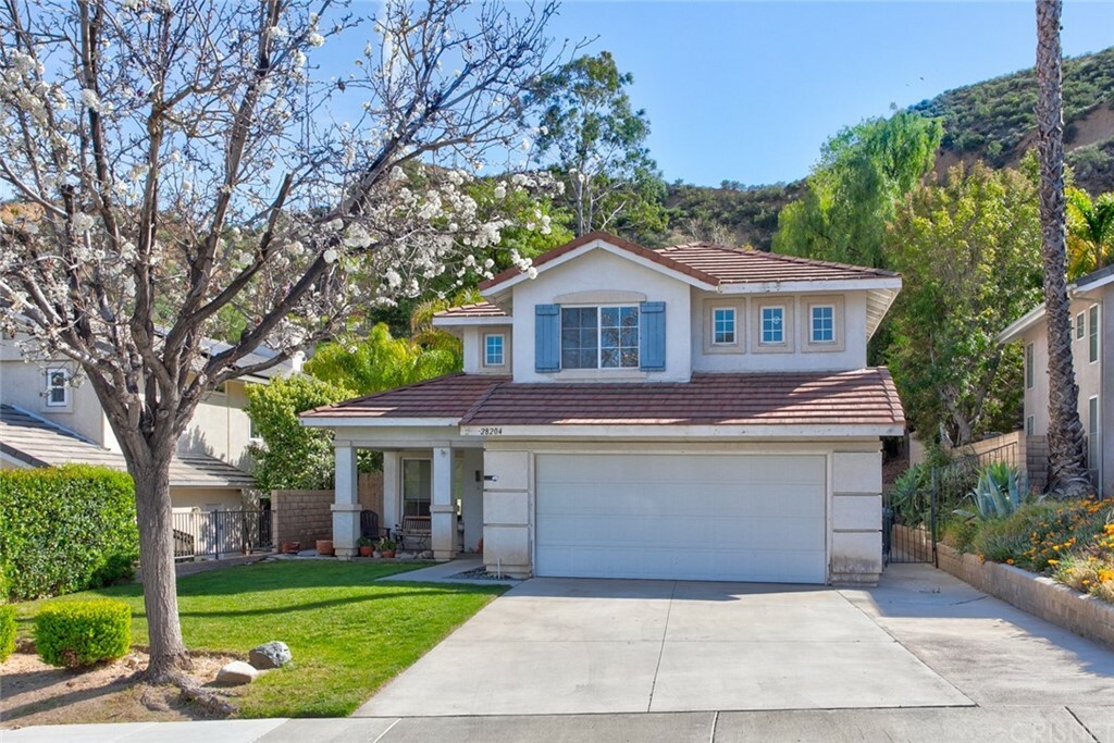 Property Photo:  28204 Cascade Road  CA 91384 