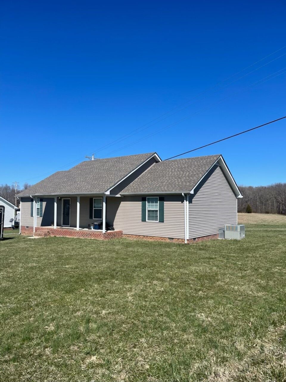 Property Photo: 832 Akersville Rd TN 37083