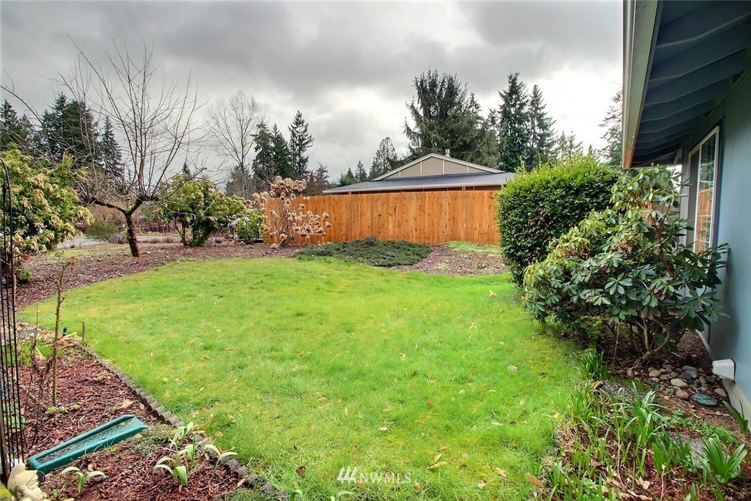 Property Photo:  14313 141st Court SE  WA 98059 