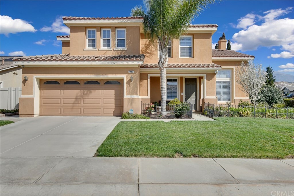 Property Photo:  1492 Moonlight Drive  CA 92223 