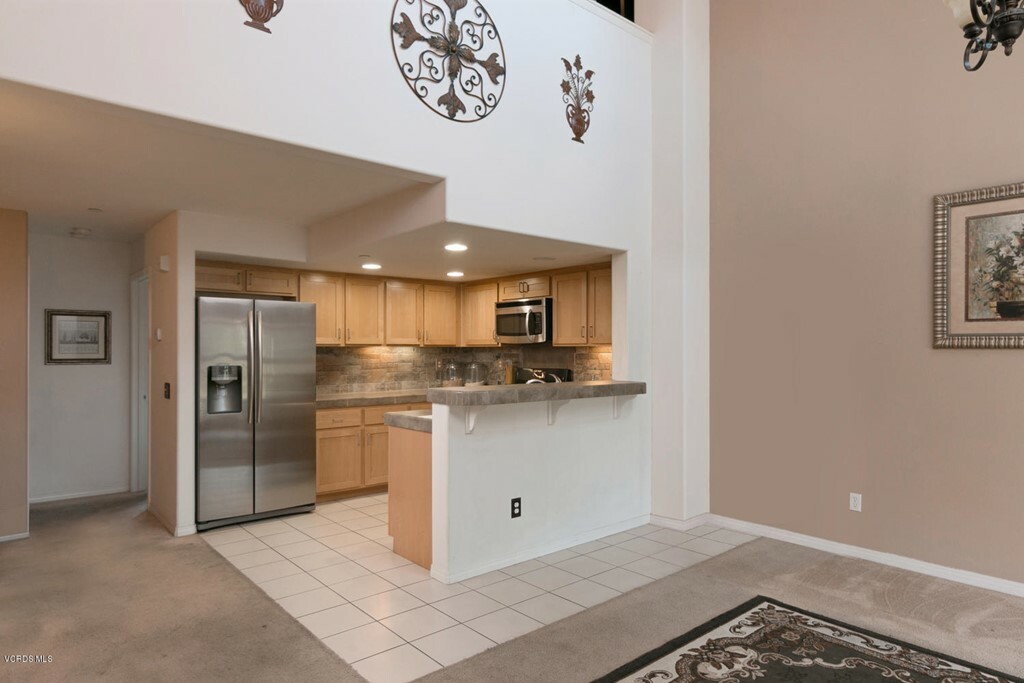 Property Photo:  11214 Snapdragon Street  CA 93004 