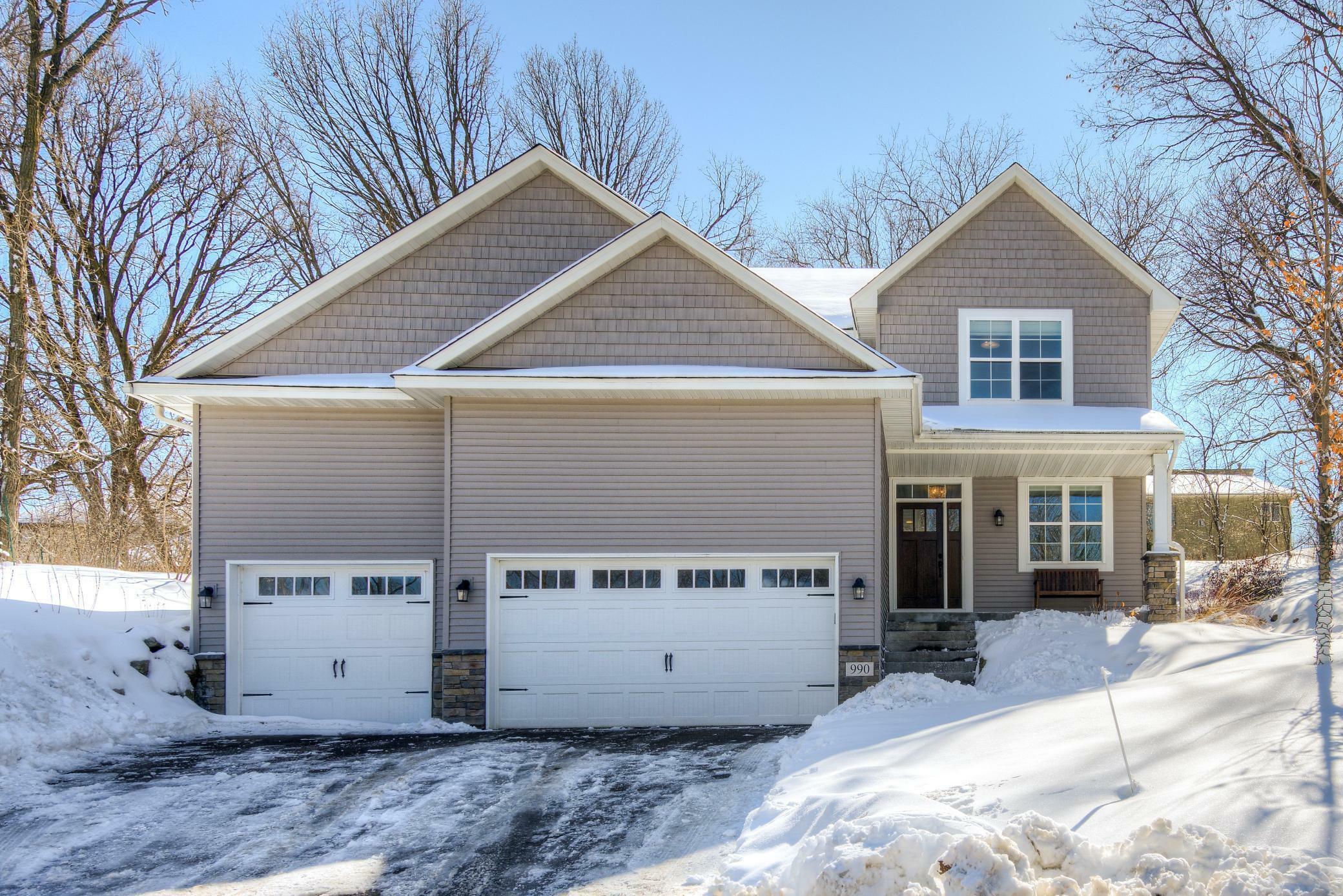 Property Photo: 990 Chatsworth Place MN 55126