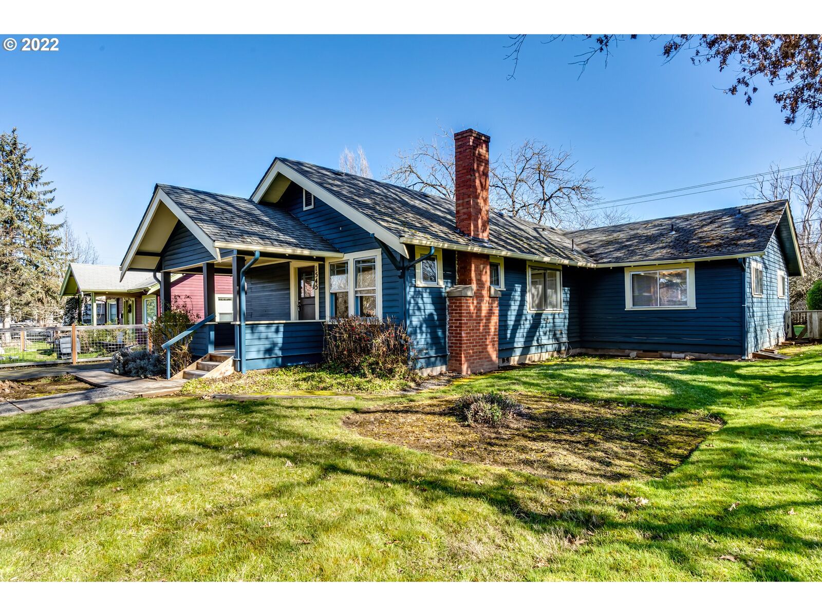 Property Photo: 1545 Jefferson St OR 97402