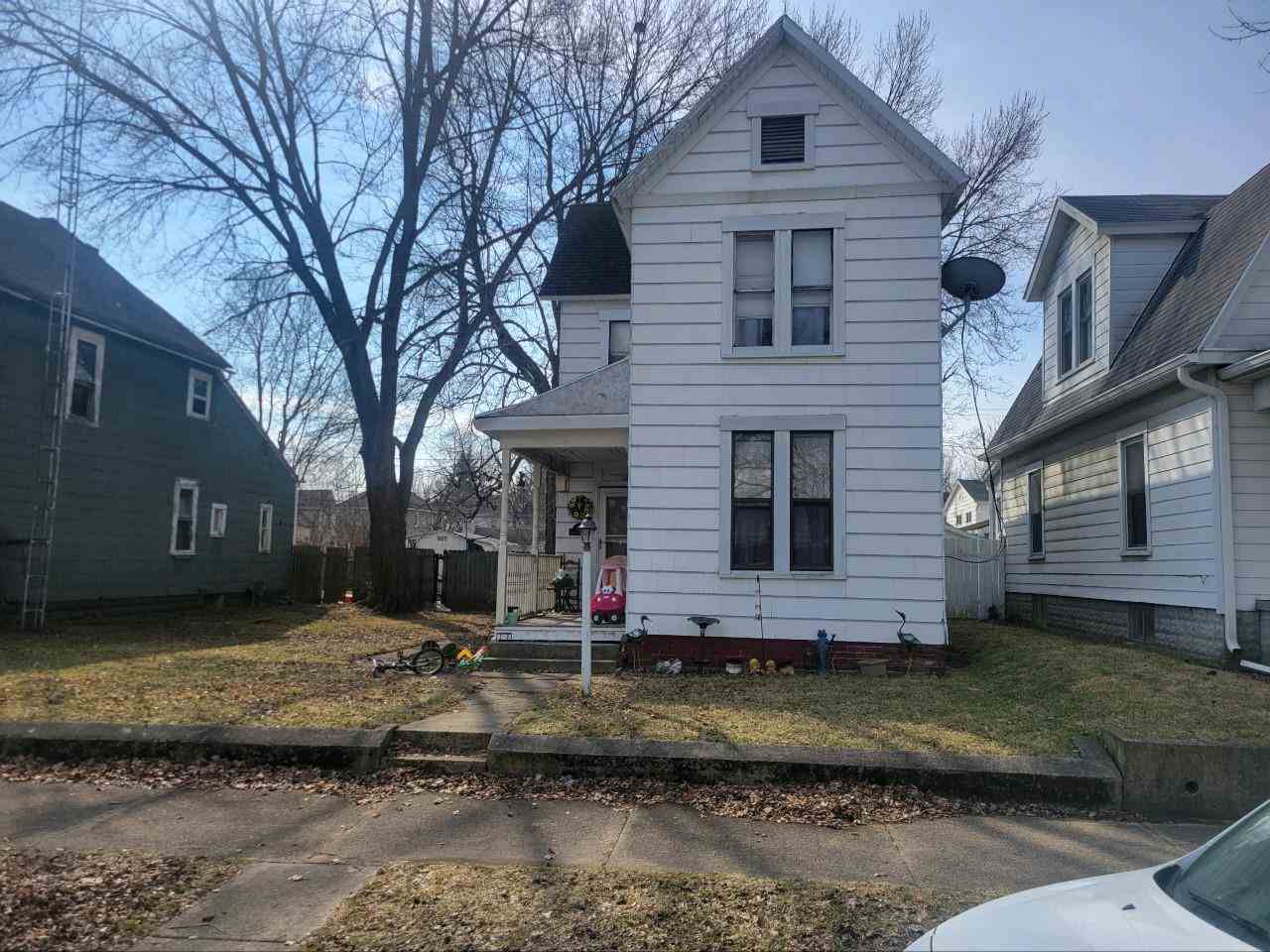 Property Photo:  345 Randolph St  IN 47374 