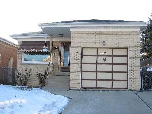 Property Photo: 3346 N Olcott Avenue IL 60634