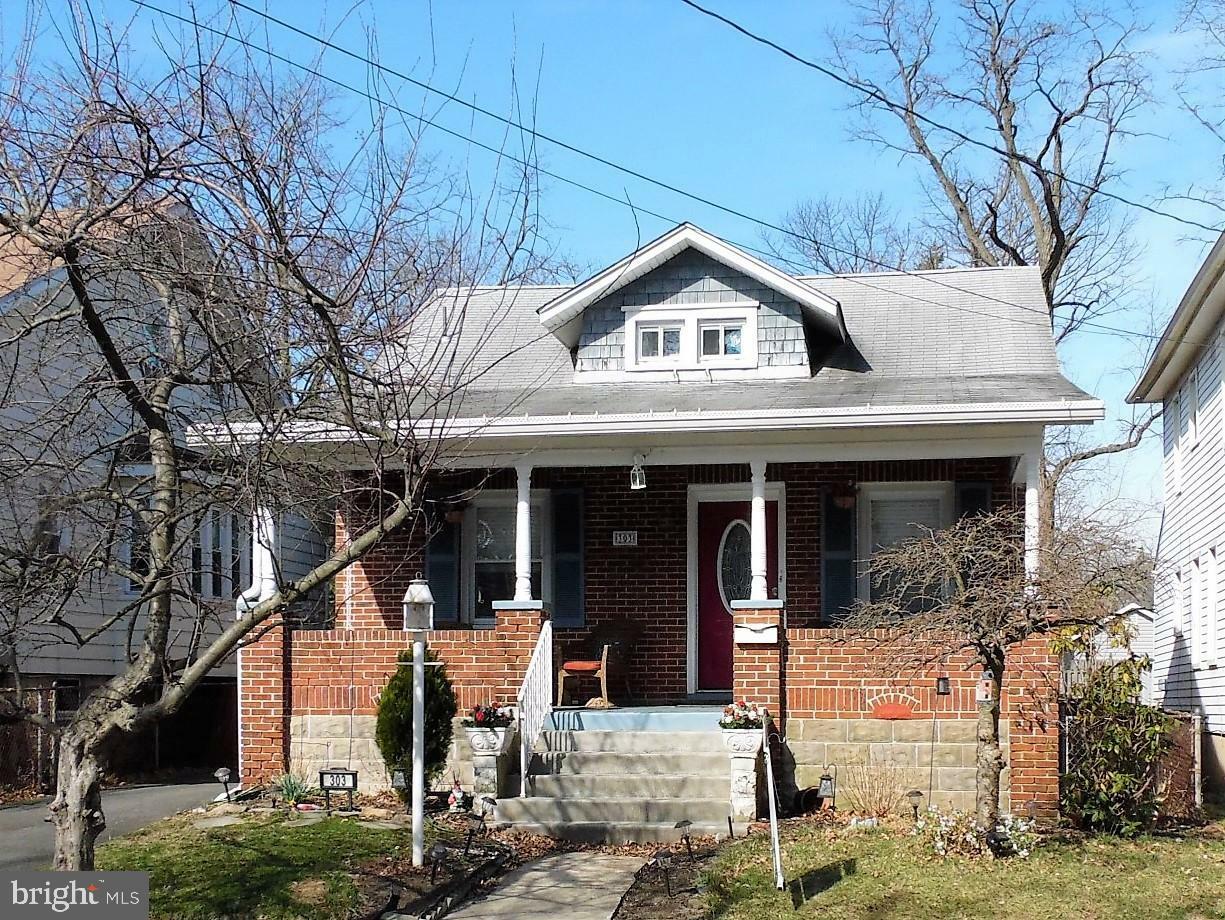 Property Photo:  303 Harvard Avenue  NJ 08108 