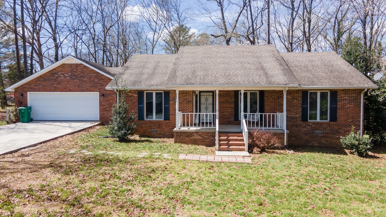 Property Photo:  197 Murray Lake Dr  TN 37398 