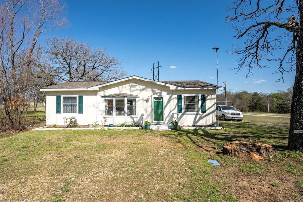 Property Photo:  3005 Arnold Hills Road  TX 75143 