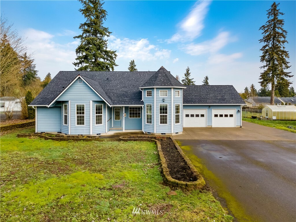 Property Photo:  2220 Bowman Avenue NW  WA 98502 