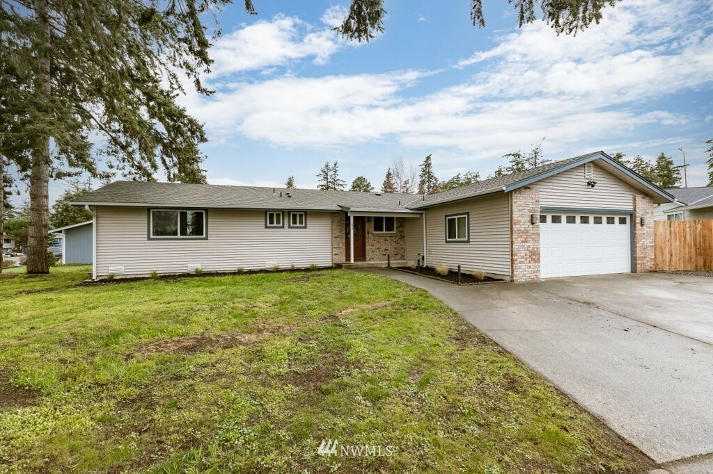 Property Photo:  790 NW Dory Drive  WA 98277 