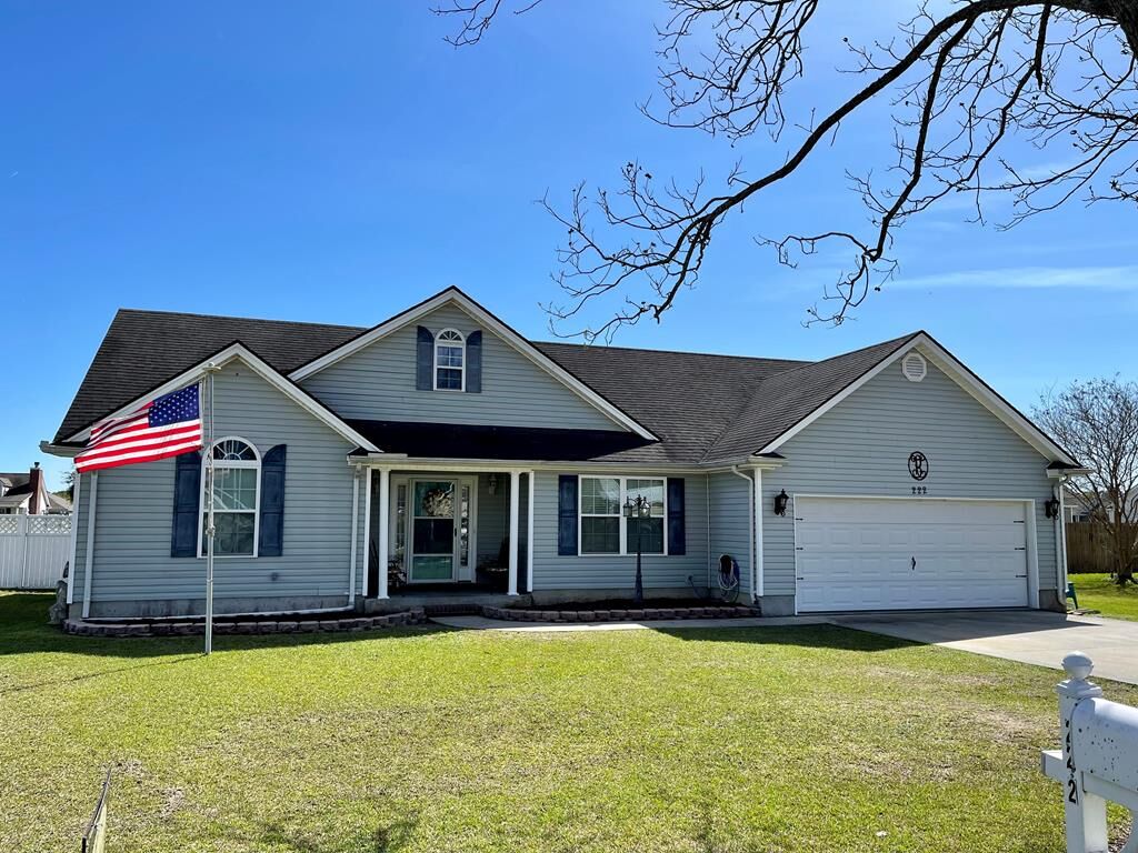 Property Photo:  222 Pecan St  GA 31645 