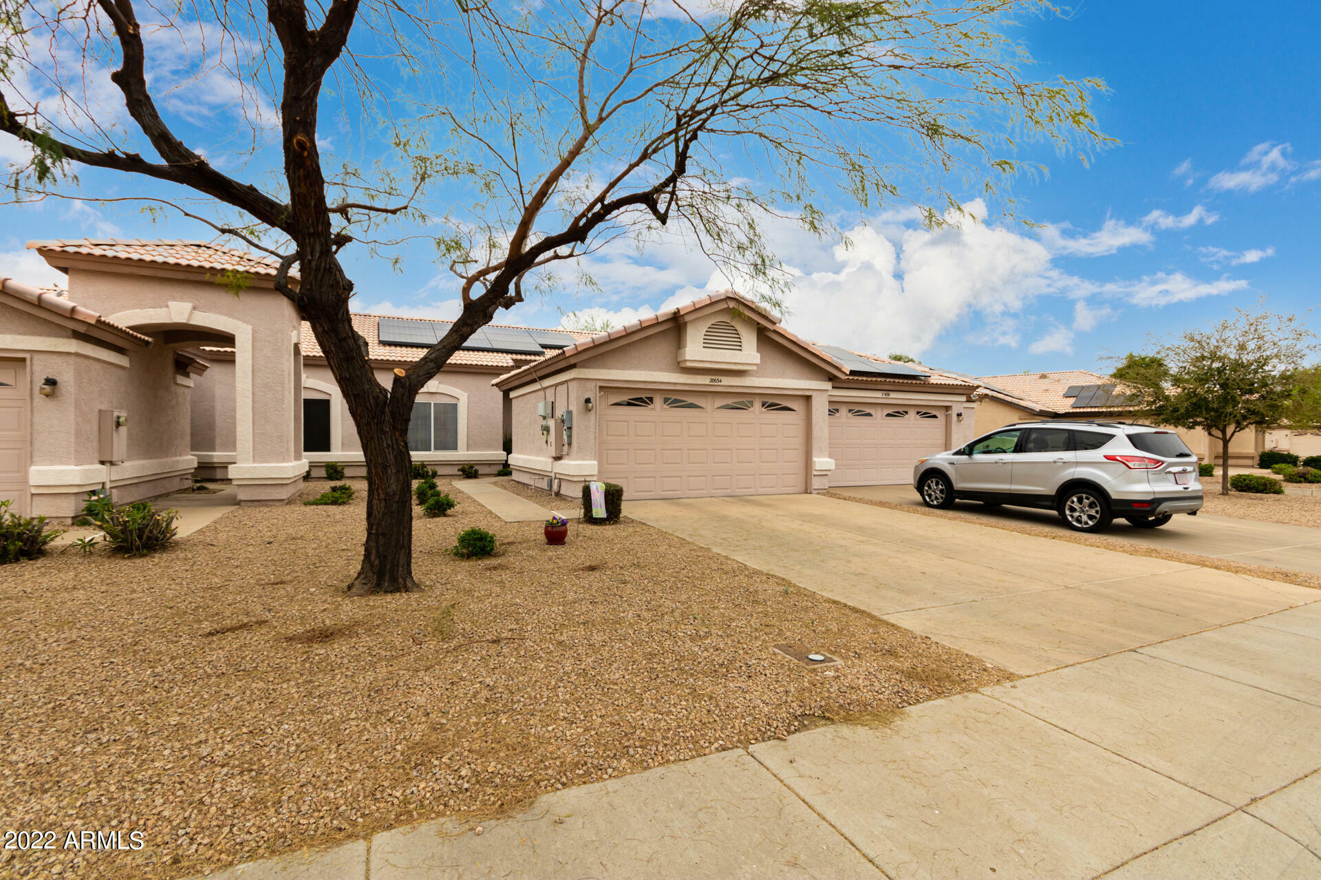 Property Photo:  20634 N 104th Avenue  AZ 85382 