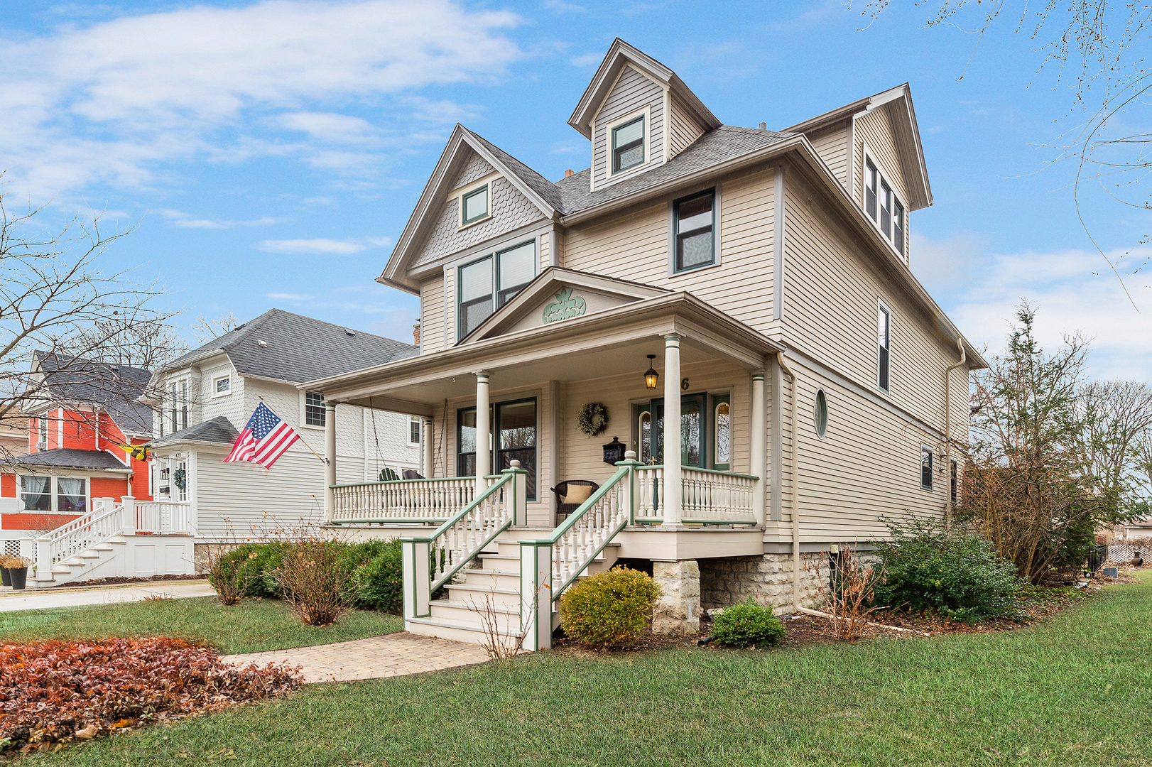 Property Photo:  416 S La Grange Road  IL 60525 