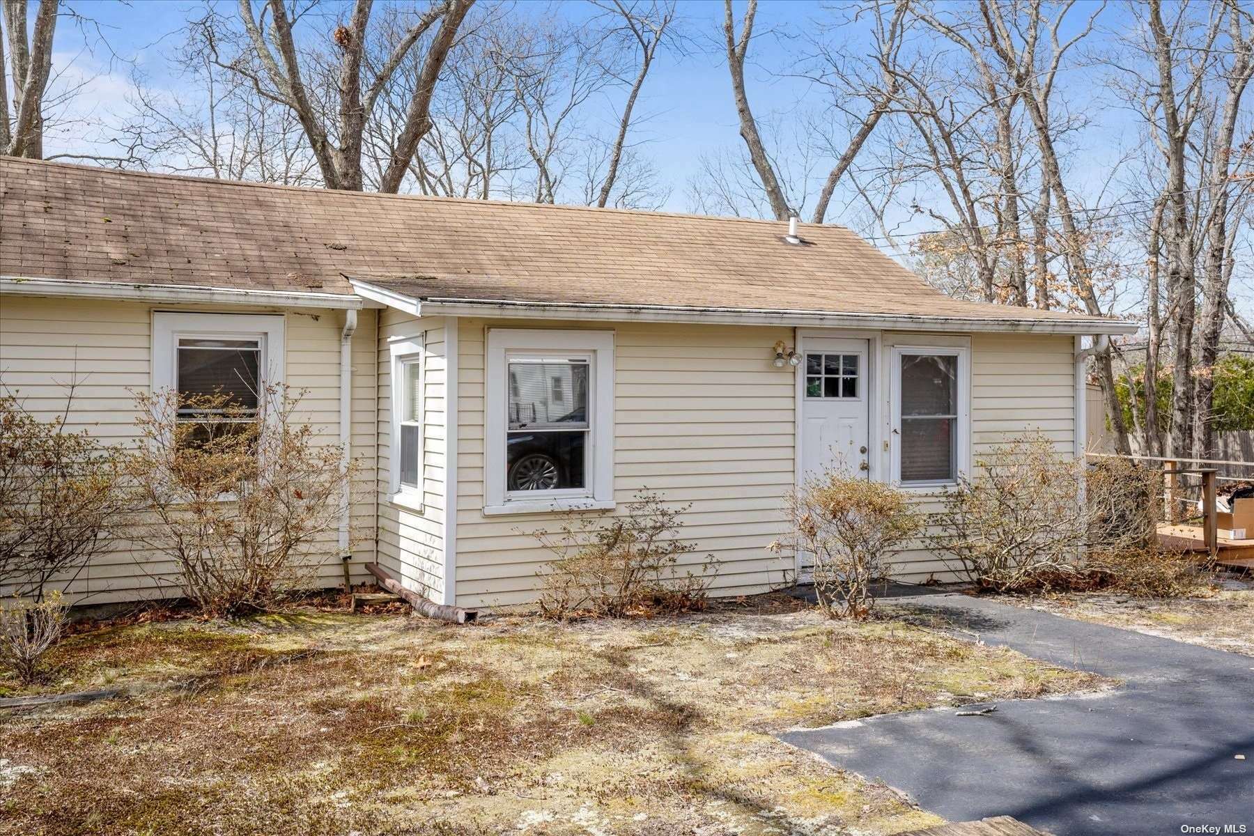 Property Photo:  52 Sunrise Trail  NY 11961 