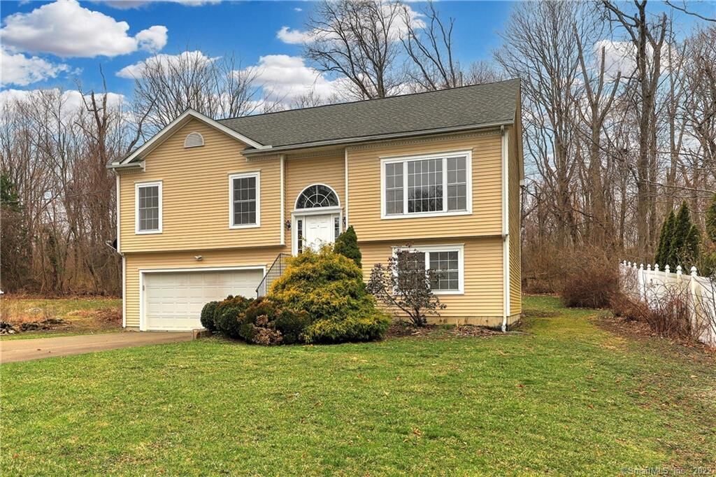 Property Photo:  10 West Street  CT 06525 