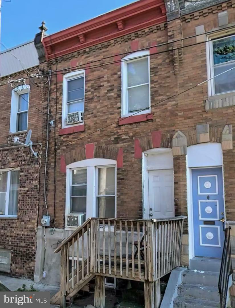 Property Photo: 2219 Sigel Street PA 19145