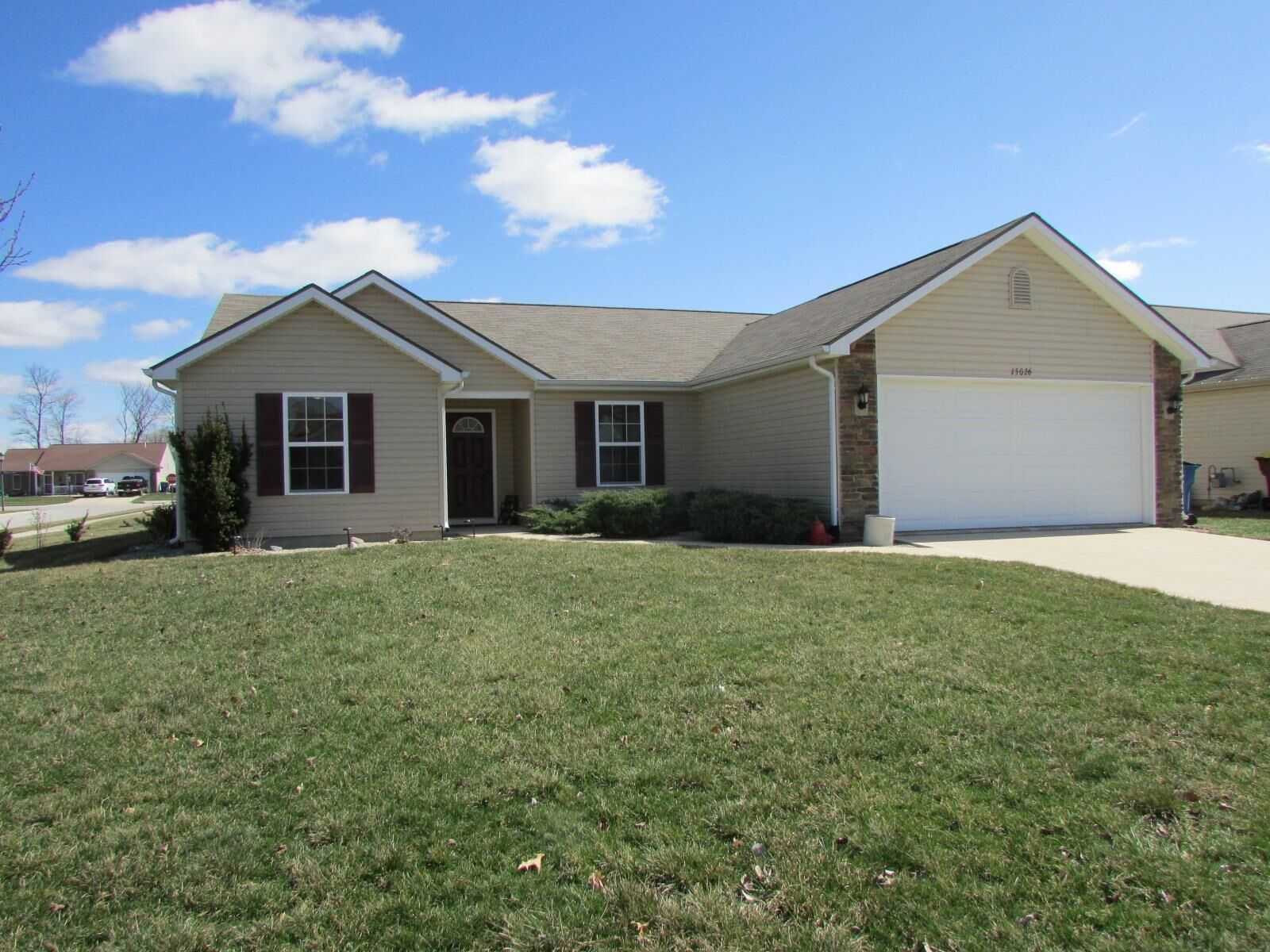 Property Photo: 15026 Towne Gardens Drive IN 46748