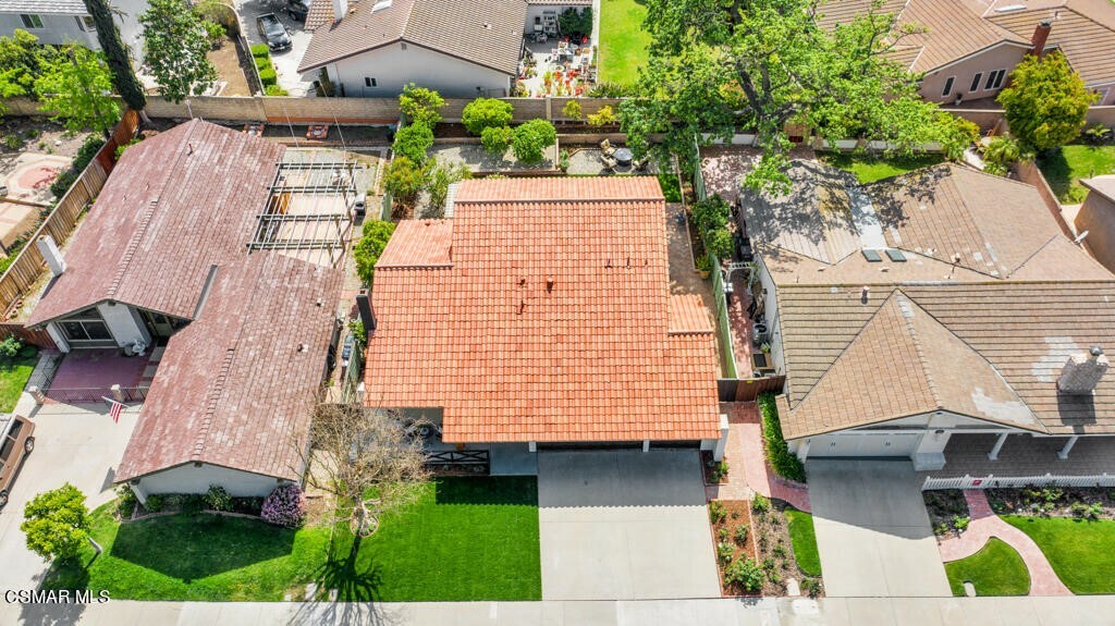 Property Photo:  1055 Evenstar Avenue  CA 91361 