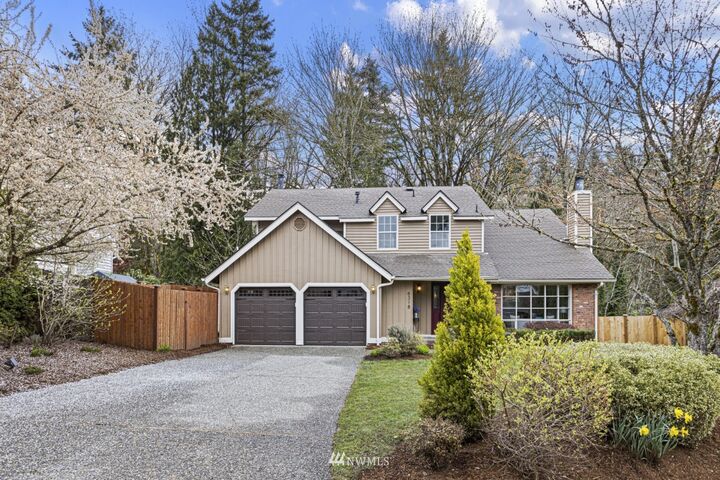 6318 151st Avenue SE  Bellevue WA 98006 photo