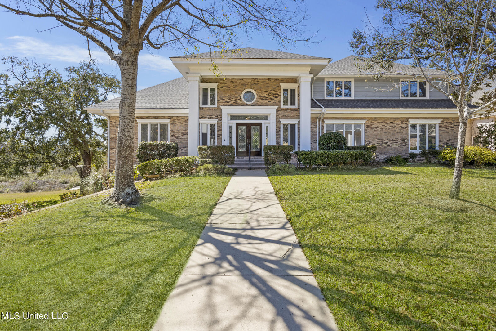 Property Photo:  49 Shoreline Lane  MS 39503 