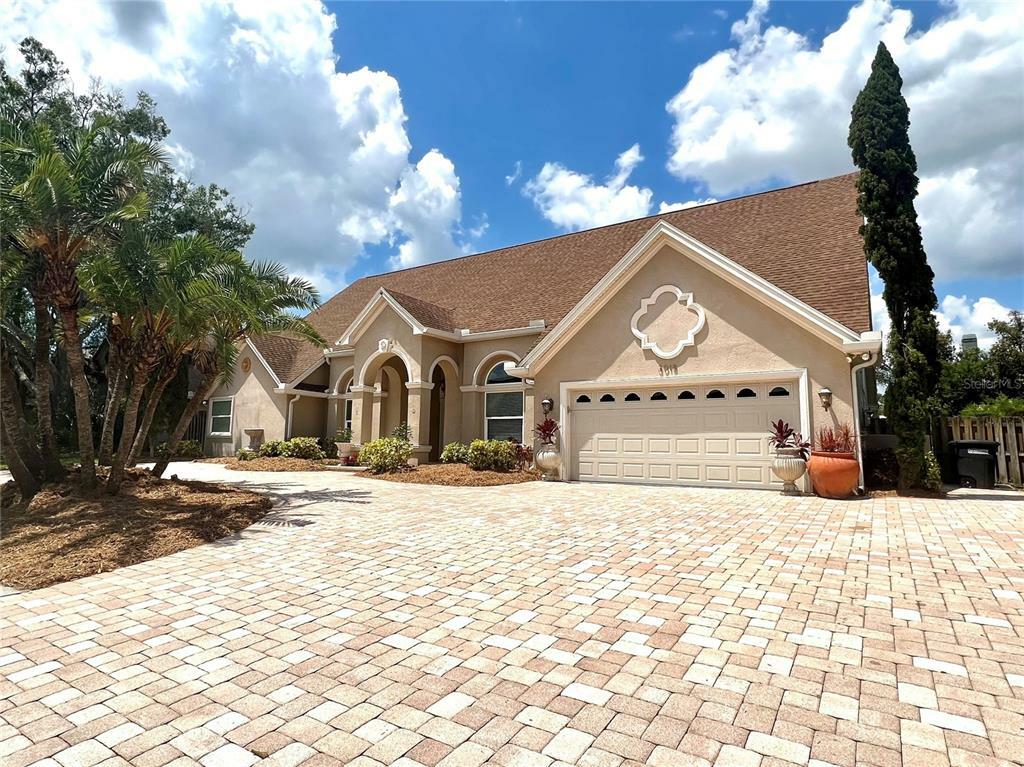 Property Photo:  3018 Geiger Court  FL 33761 