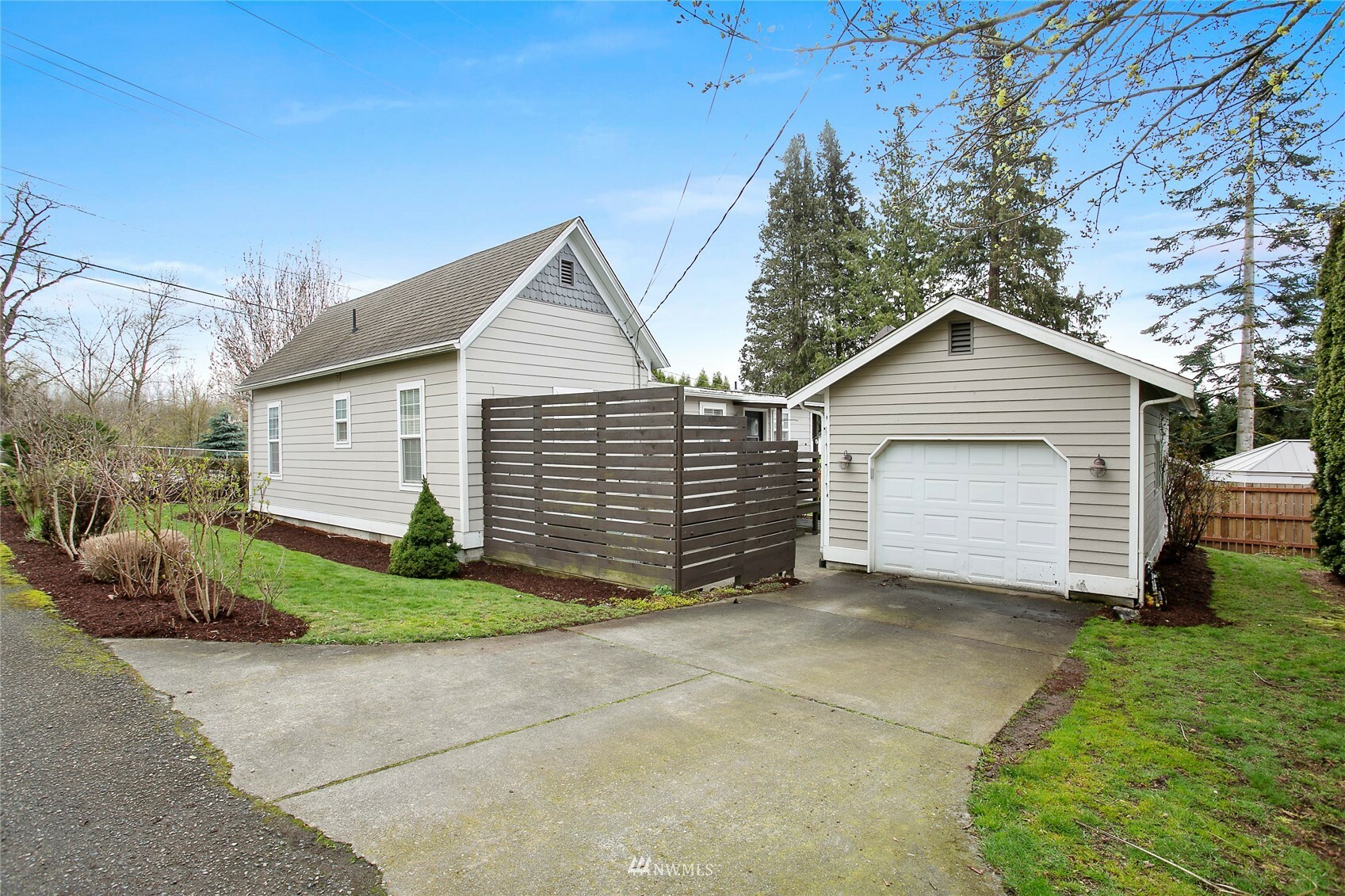 Property Photo:  110 S 1st Street  WA 98264 