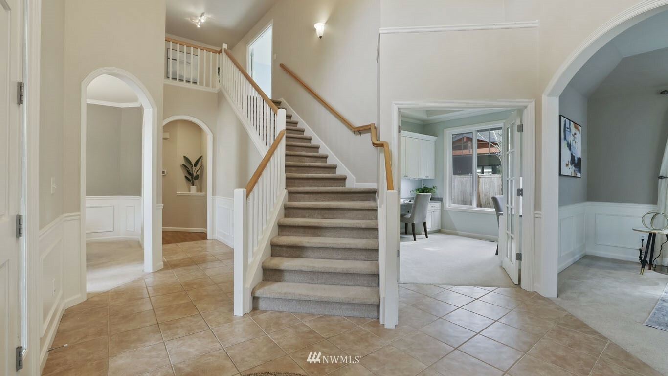 Property Photo: 9038 124th Avenue NE WA 98033