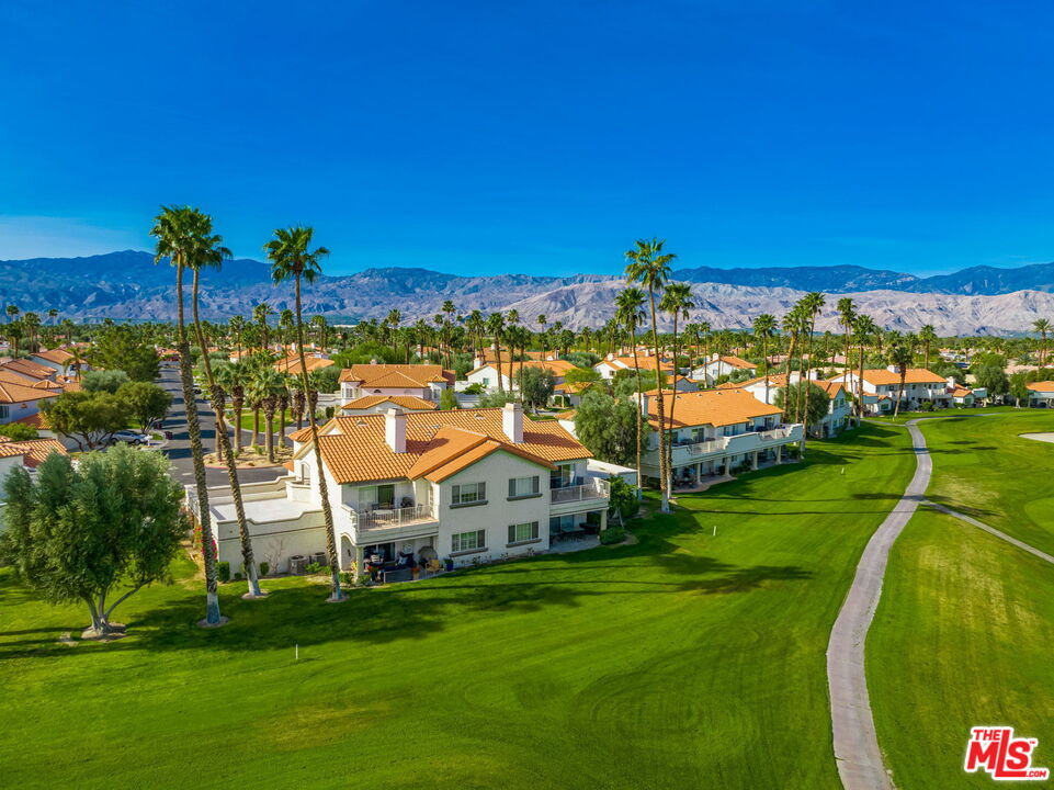 Property Photo:  673   Vista Lago Cir  CA 92211 