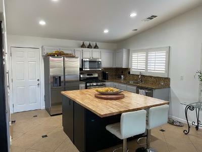 Property Photo:  81324 Avenida Esmeralda  CA 92201 