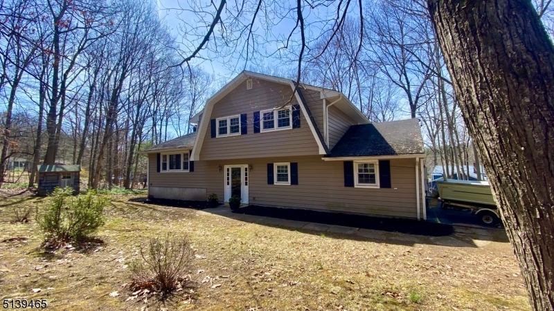 Property Photo:  42 Fountain Dr  NJ 07456 