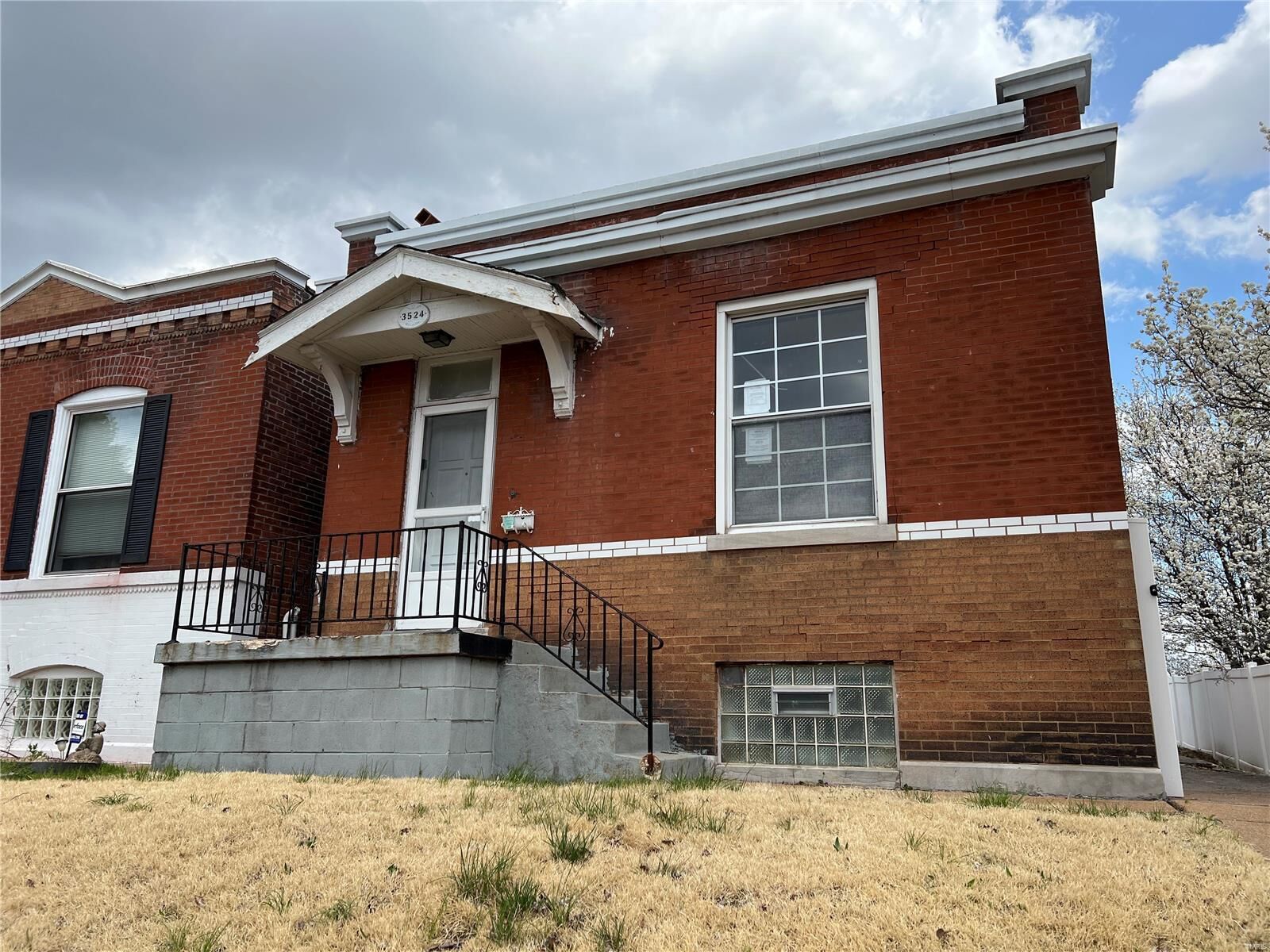 Property Photo:  3524 Grace Avenue  MO 63116 