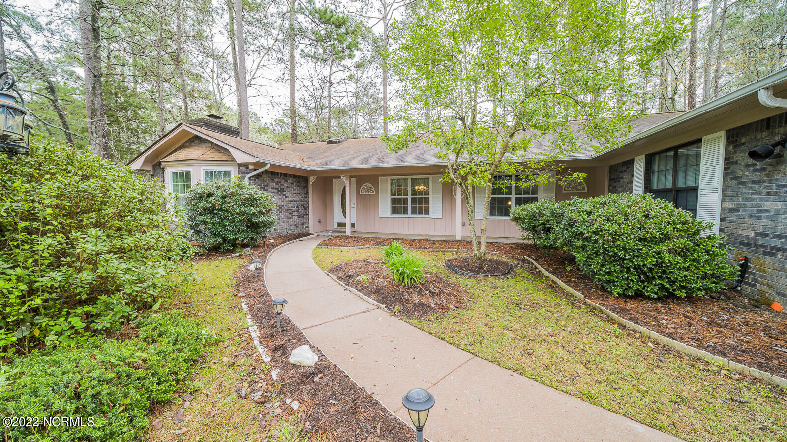 Property Photo:  3 Sunfish Court  NC 28467 