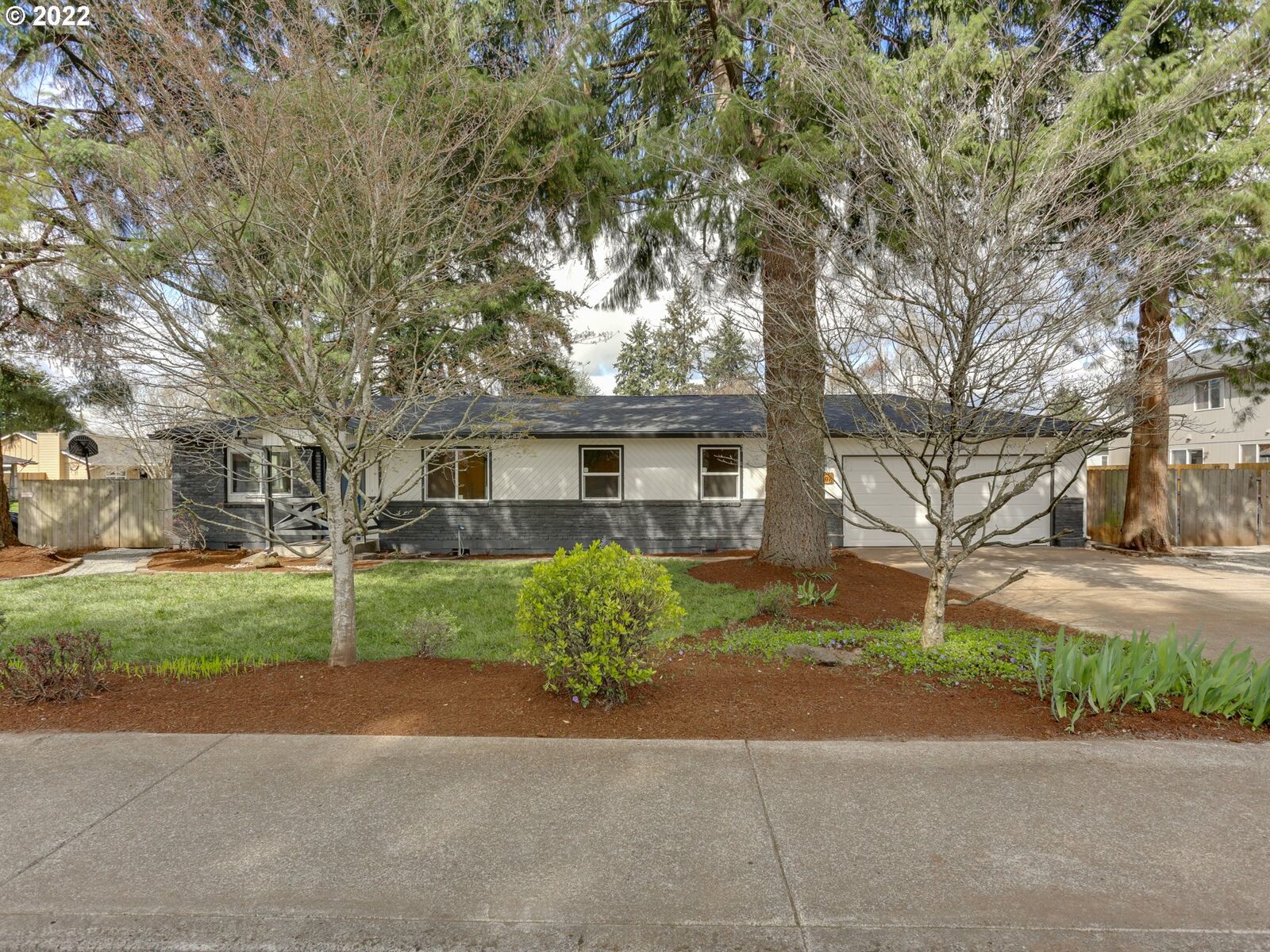 Property Photo: 12306 NE 39th St WA 98682