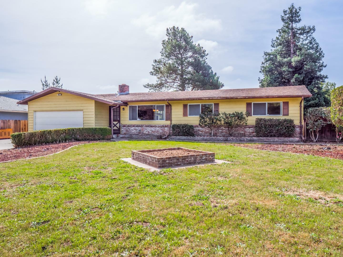 Property Photo:  895 Green Valley Road  CA 95076 