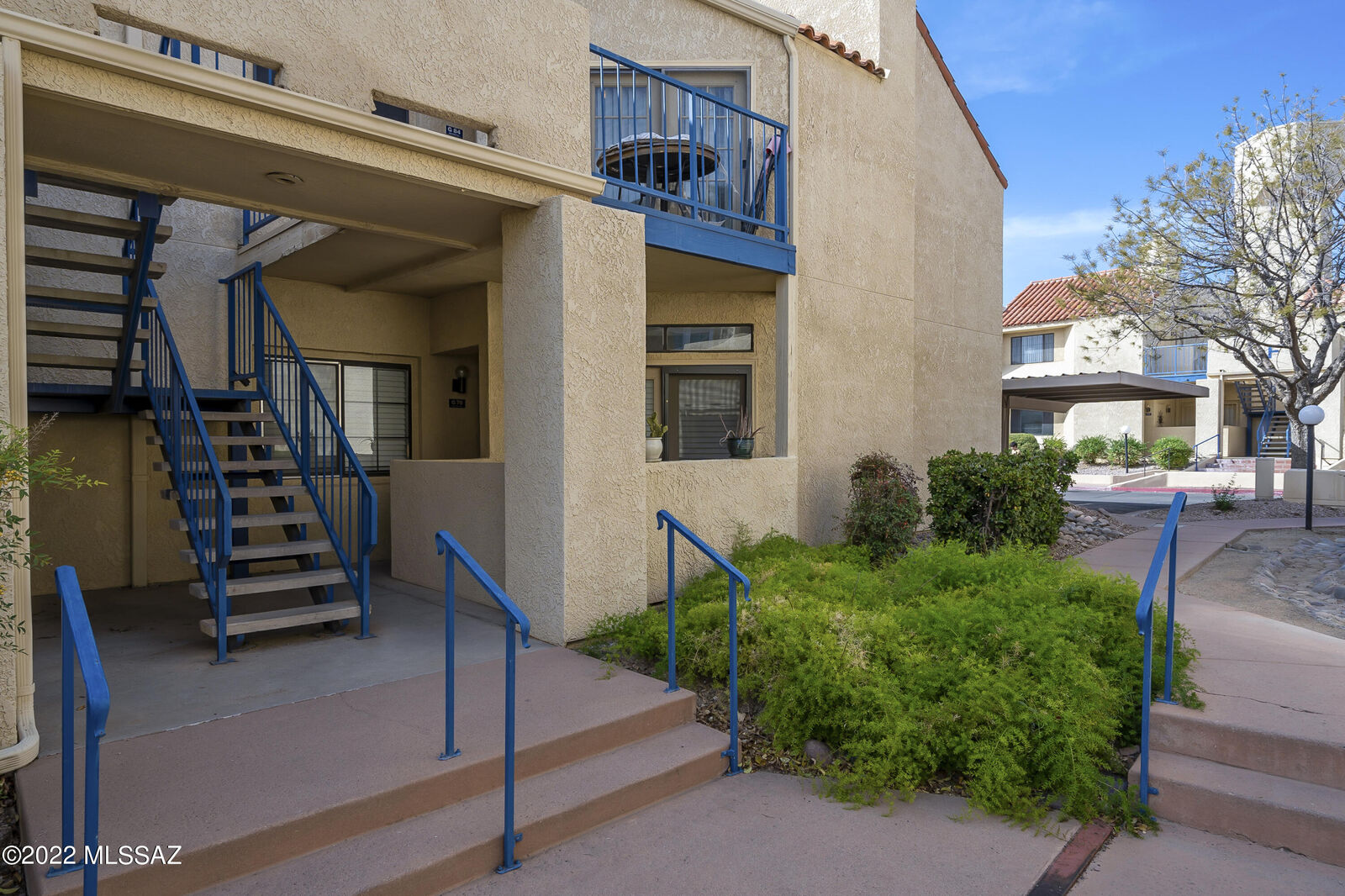 Property Photo: 1200 E River Road G76 AZ 85718