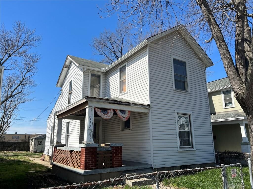 Property Photo: 535 Deeds OH 45404