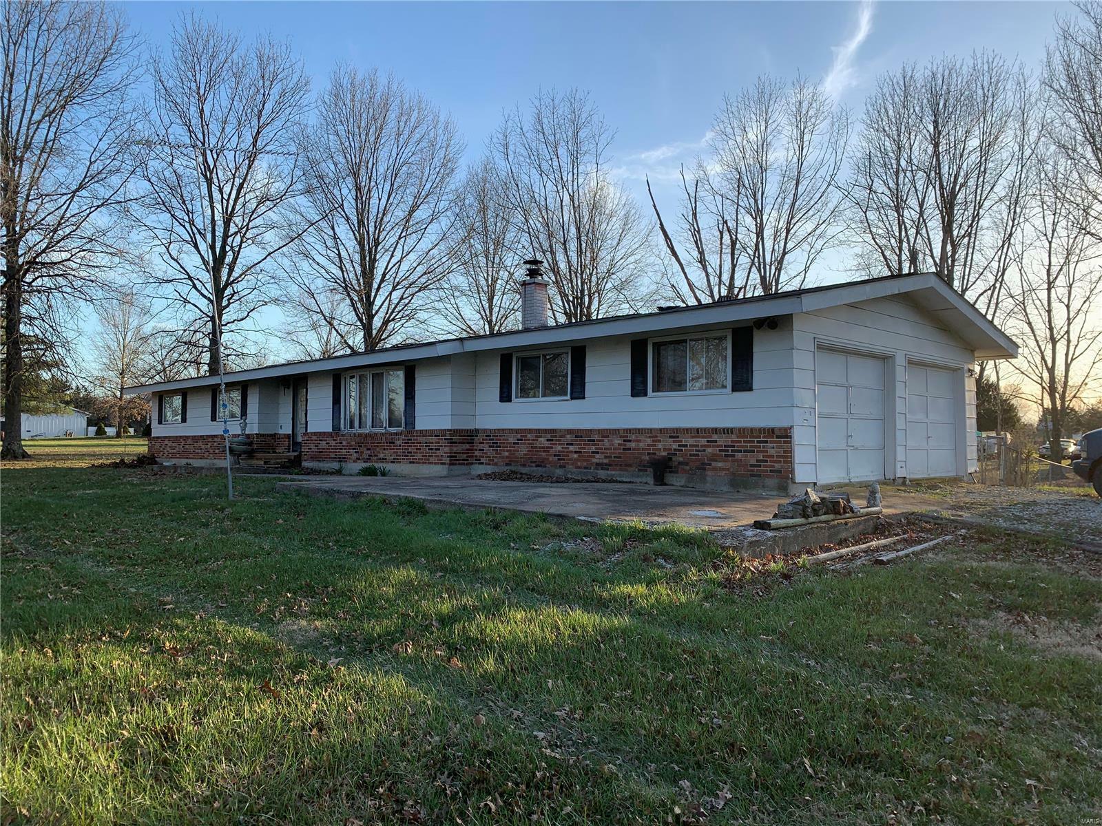 Property Photo: 16004 Country Living Estates MO 63390