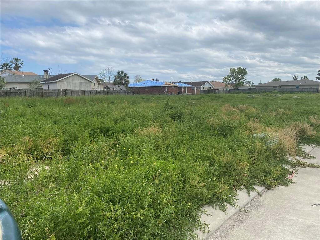 Property Photo:  5165 Toulon Street  LA 70129 