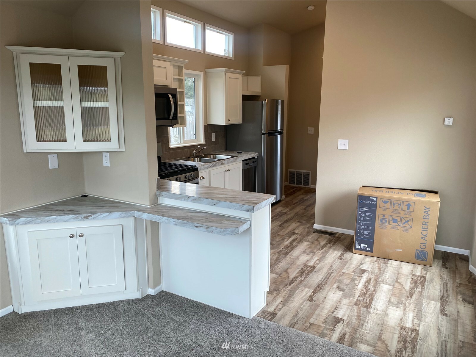 Property Photo:  225 NE Ernst Street 120  WA 98277 