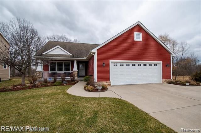 268 Laura Lane  Linden MI 48451 photo