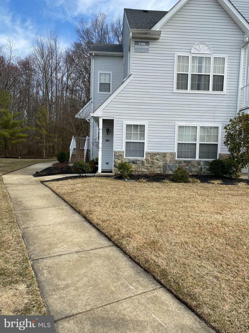 Property Photo:  1703 Squirrel Road  NJ 08053 