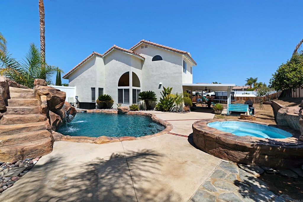 Property Photo: 25450 Clover Glen Circle CA 92563