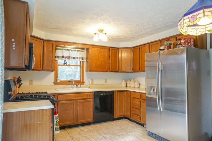 Property Photo: 44 Winwood Drive NH 03225