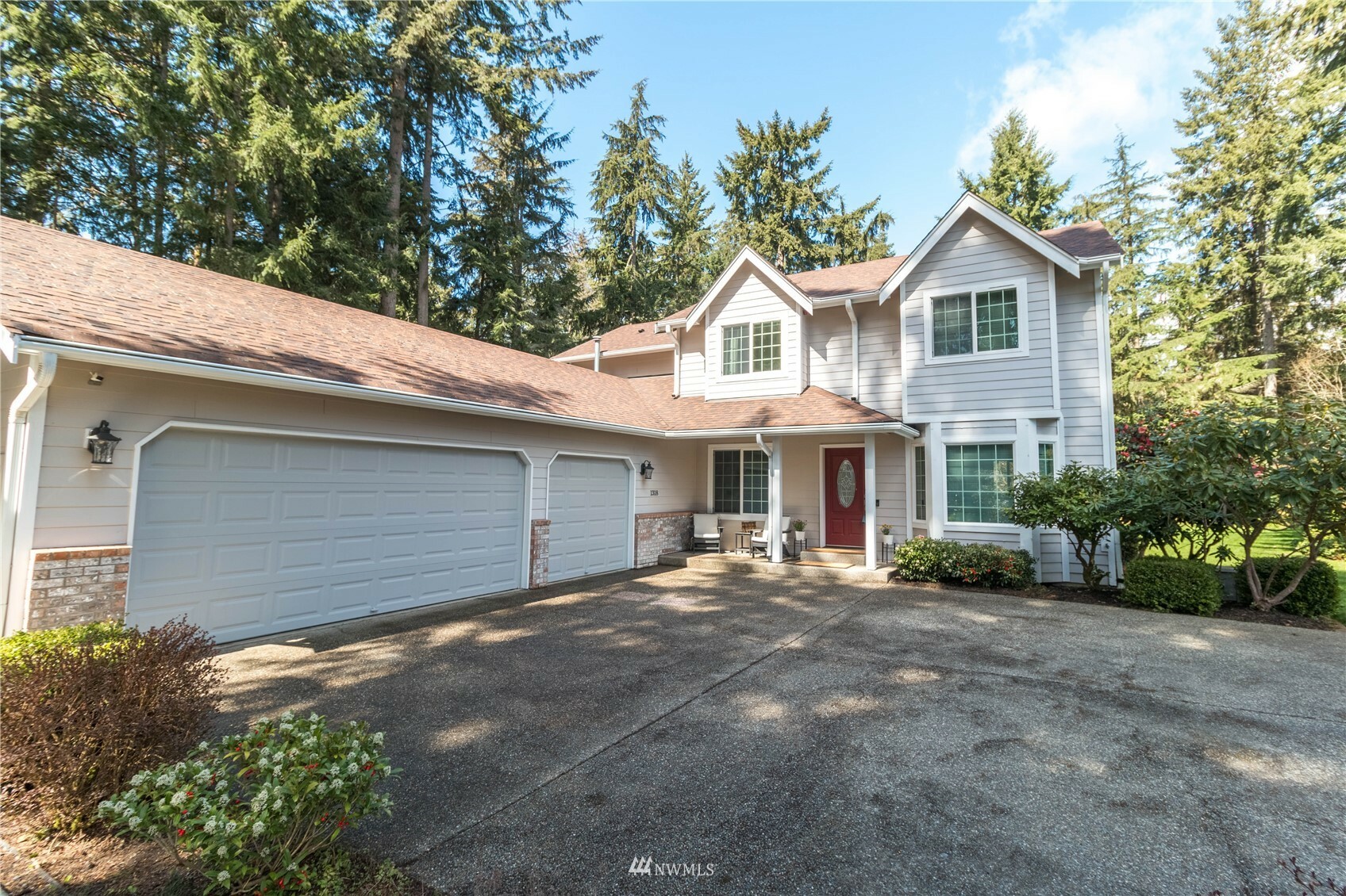 Property Photo:  1318 118th Street Ct NW  WA 98332 