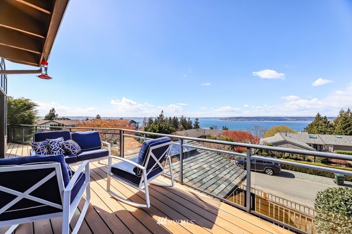 Property Photo: 6135 Bayview Drive NE WA 98422