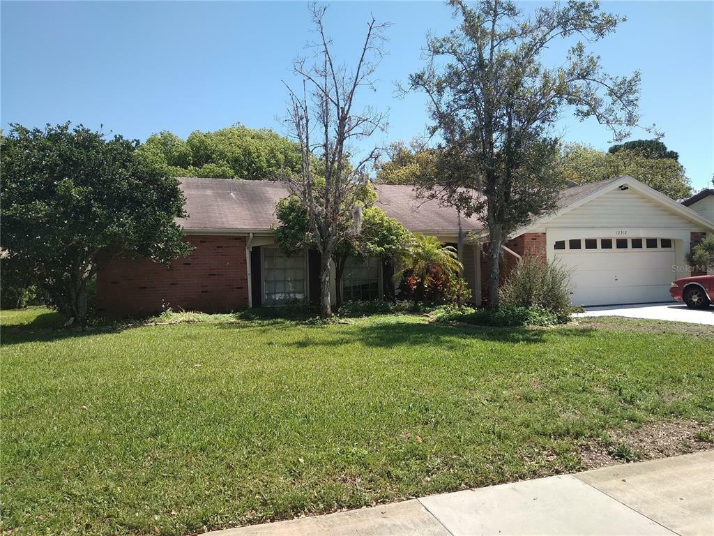 Property Photo:  12312 Cobble Stone Drive  FL 34667 