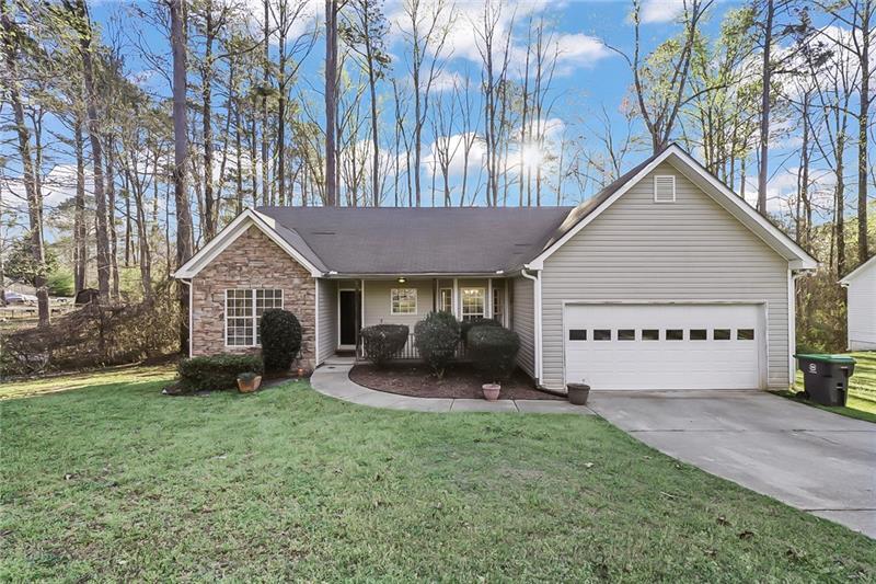 Property Photo: 170 Highland Circle GA 30253